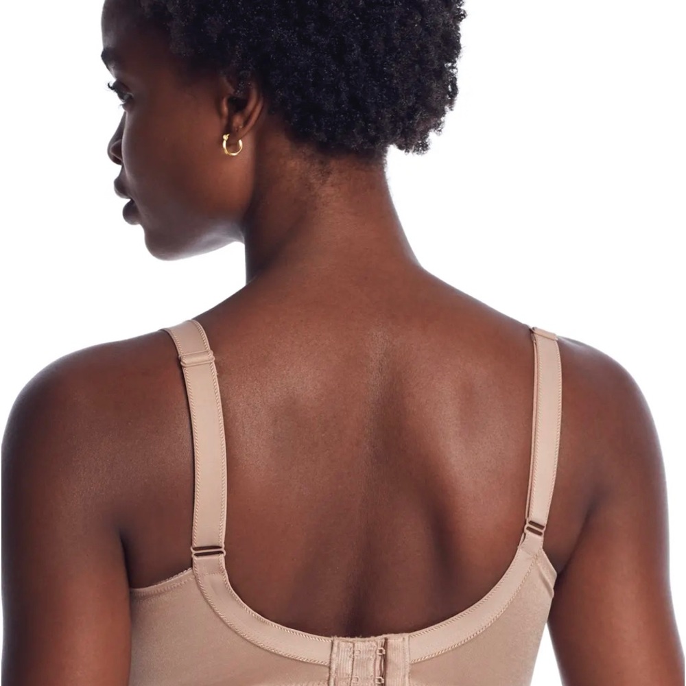 Nude bra in size 36D